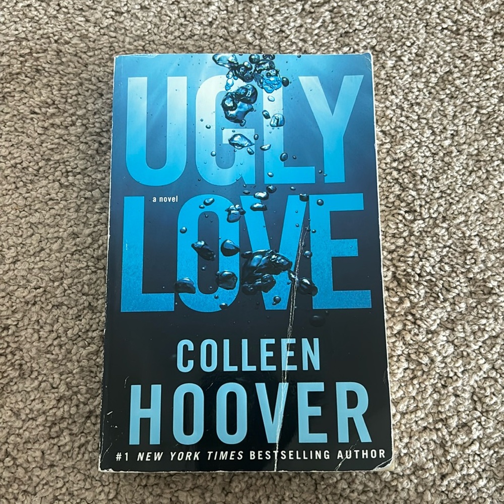 UGLY LOVE by Colleen Hoover